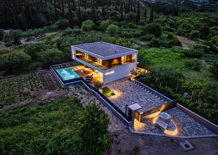 Alba Garden Villa Mlini